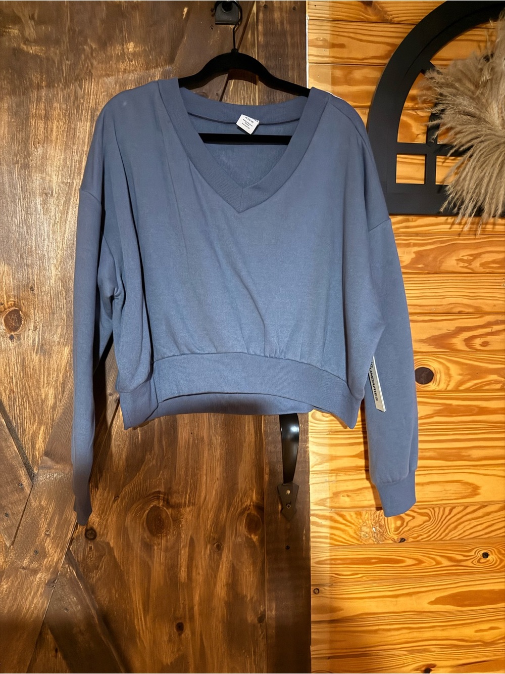 Relaxed V-Neck Cropped Sweater - Blue